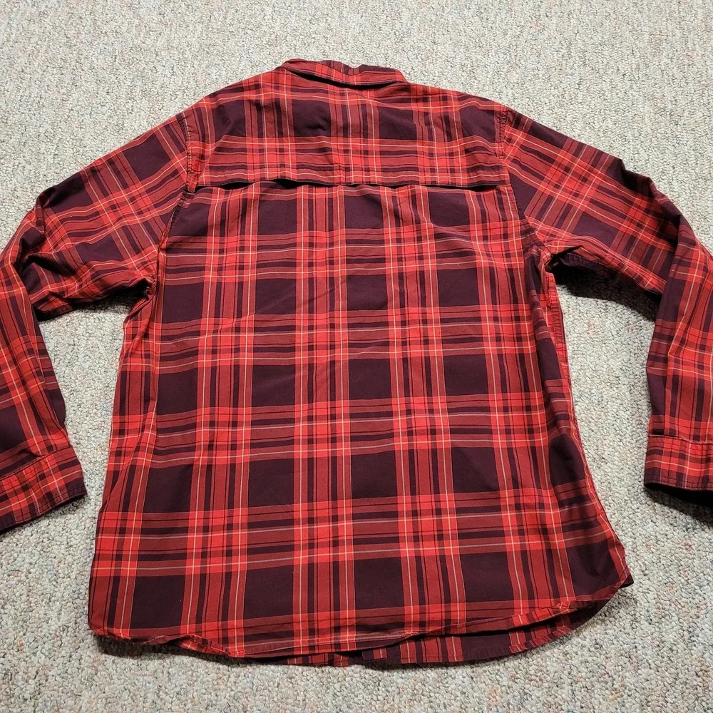 The North Face Shirt Mens XL Red Plaid‎ Button Up Vented Roll Tab Hiking Camping